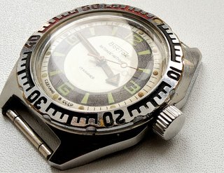 Vostok Komandirskie Antimagnetico URSS 2409A