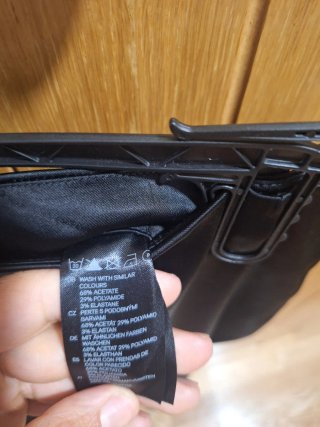 Pantalón negro talla 36 H&M