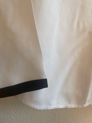 Camisa blanca mujer con detalles