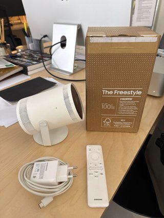 Proyector Samsung The Freestyle Portátil