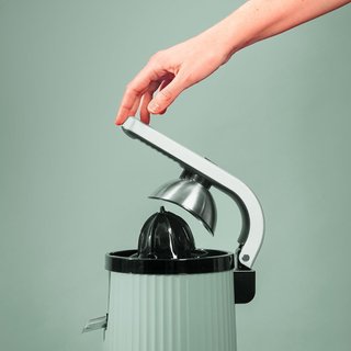 Cecotec exprimidor eléctrico brazo retro