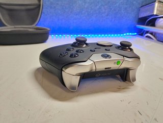 MANDO WIRELESS ELITE NEGRO XBOXONE MODEL 1698