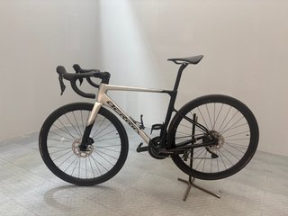 Bicicleta de carretera BERRIA