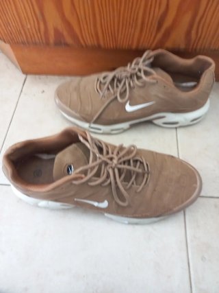 Zapatillas Nike Marrones