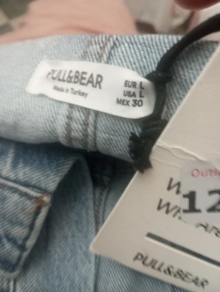 Falda vaquera Pull&Bear Talla  talla L 12 euros