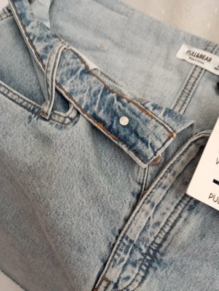 Falda vaquera Pull&Bear Talla  talla L 12 euros
