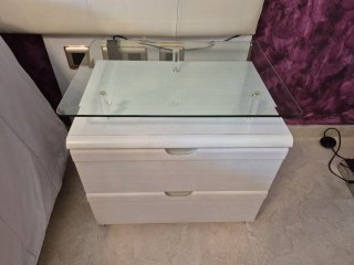 2 Mesitas de Noche Cristal y Madera de cape