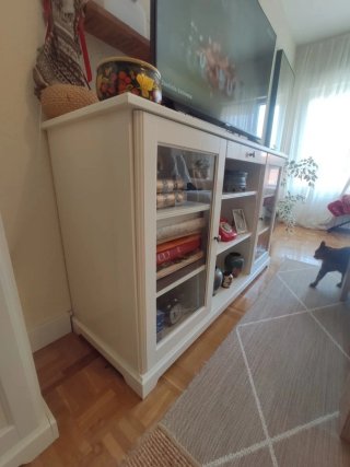 Muebles de salón blancos