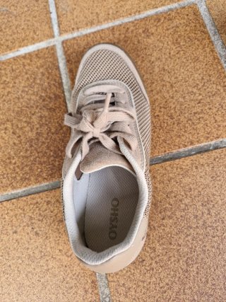 Deportivas Oysho Beige Mujer