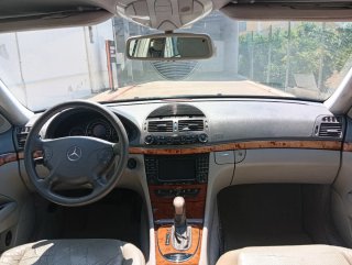 Mercedes-Benz Clase E 2005