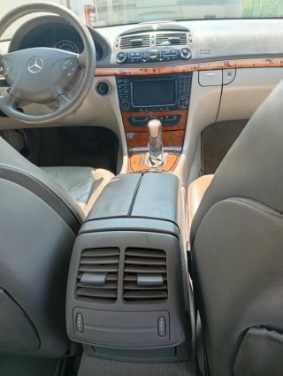 Mercedes-Benz Clase E 2005