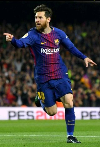 FCB 20Q7/28. Talla S. MESSI ORIGINAL BOTA DE ORO