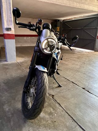 Ducati Scrambler Cafe Racer