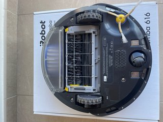 Robot Aspirador iRobot Roomba 616
