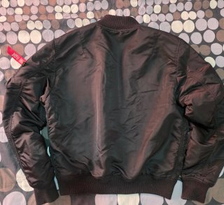 Chaqueta Alpha Industries Negra