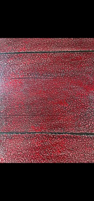 Mueble de madera rojo y verde