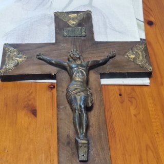 Crucifijo madera y bronce INRI grande