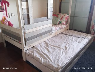 Cama infantil casita madera. 206x102x182 cm