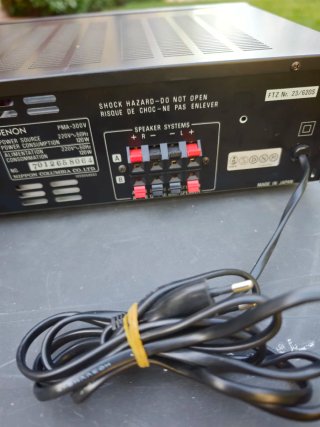 Amplificador Denon PMA-300V Negro
