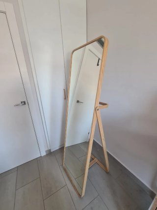 Specchio da terra IKORNNES Ikea