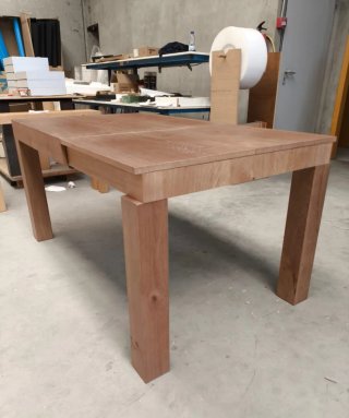 Mesa de comedor Salou de madera 90x90