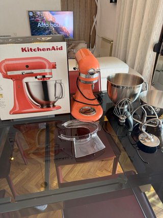 Batidora KitchenAid Artisan 4.8L Roja