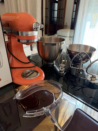 Batidora KitchenAid Artisan 4.8L Roja