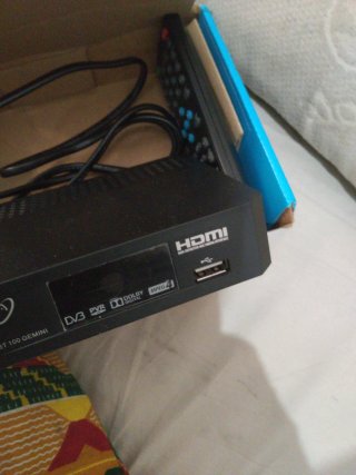 Decodificador TDT Aura DVB-T2 Omega-GA