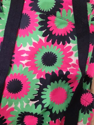 Mochila Bóboli niña estampado flores