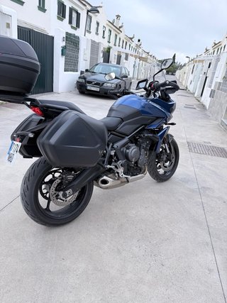 Triumph Tiger Sport 660 Azul