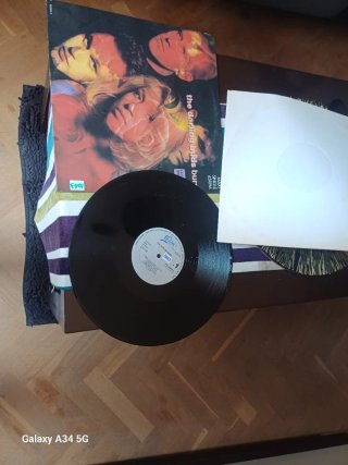 The Darling Buds – Burst (1988) ​Título: Vinilo Ma