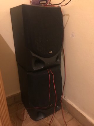 altavoces nuevos de marca jvc