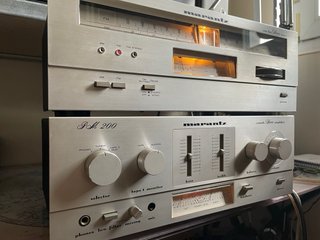 Amplificador y radio marantz vintage