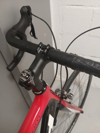 Bicicleta carretera BH Speedrom Carbono