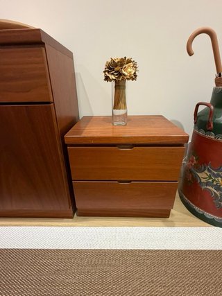 Conjunto modular para la entrada en madera