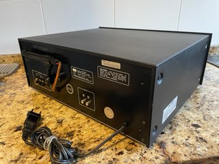Sansui TU-417 AM/FM Stereo Tuner