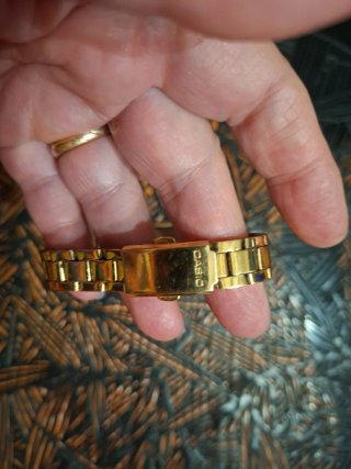 Orologio Casio Vintage Donna colore Oro