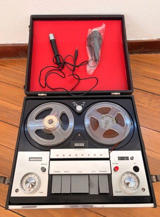 Magnetófono Vintage Ferguson 3218.