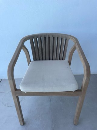 Set de exterior Kave Home – Modelo Malaret