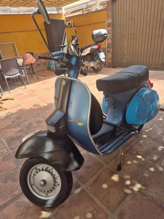 Vespa IRIS PX150E del año 1988