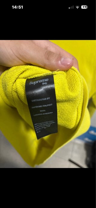 Sudadera Supreme Amarilla