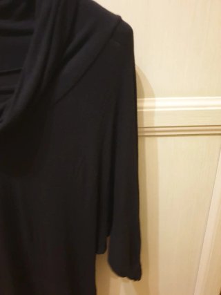 Maglia collo largo nera taglia unica
