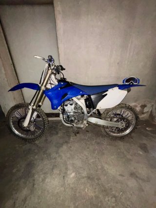 Yamaha Motocross Azul y Blanca