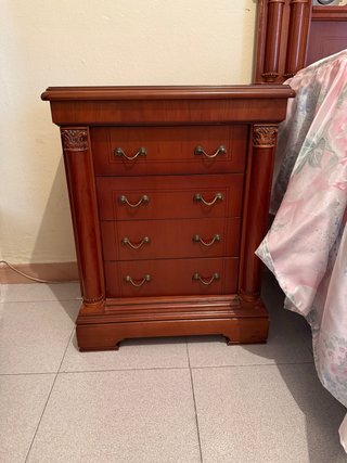 Mesitas de noche de madera (conjunto)