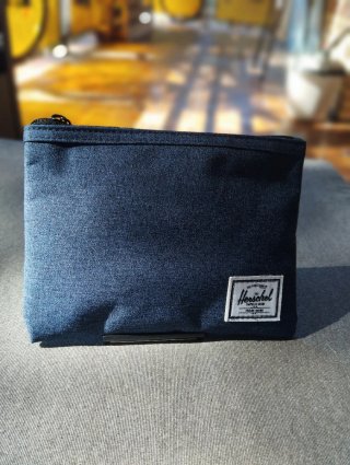 Lote de neceseres Herschel