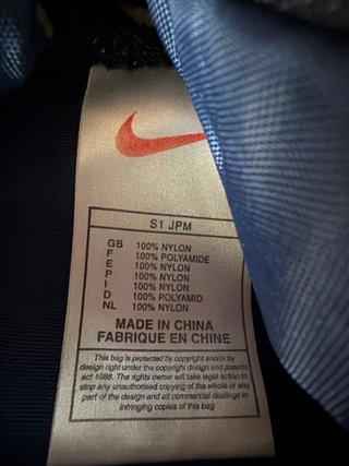 Riñonera Nike Negra y Azul