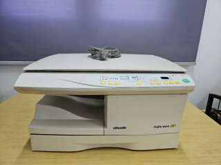 Copiadora Olivetti Copia 9910