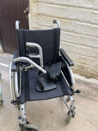 Silla de ruedas plegable