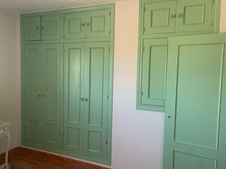 Se ofrece pintor