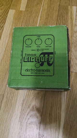 Electro-Harmonix Big Muff Pi Bass Pedal